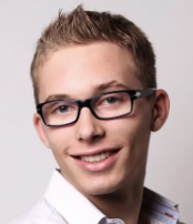 威海散光患者更适合选择双非球面镜片